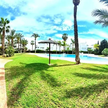 Apartamento La Aldea Bajo Dos En Puerto Rey *
